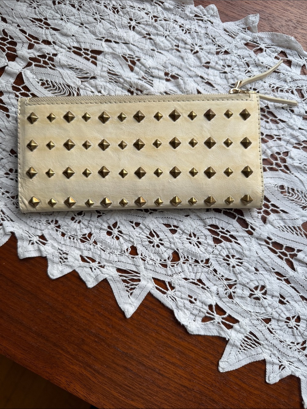 Calleen Cordero New Gold-Studded Cream Leather Zip Wallet